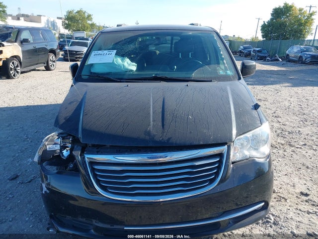46061141 :رقم المزاد ، 2C4RC1BG6FR619439 vin ، 2015 Chrysler Town & Country Touring مزاد بيع
