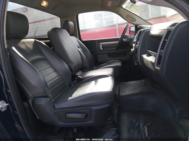 3C6JR6DGXJG255392 RAM 1500 Tradesman 4x2 8&#039; Box