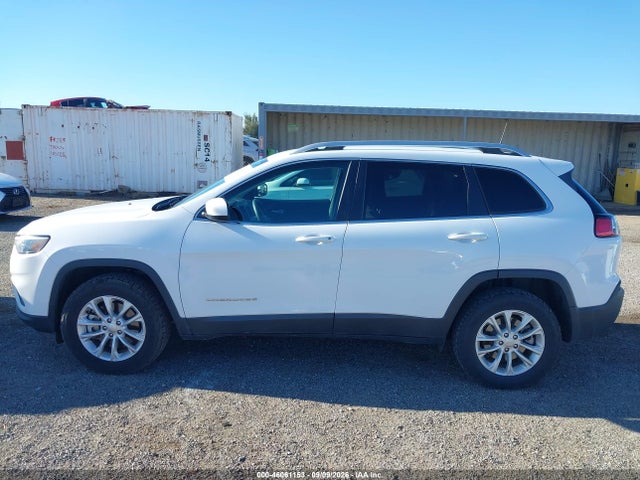 2019 Jeep Cherokee Latitude 4x4 მანქანა იყიდება აუქციონზე, vin: 1C4PJMCB8KD440415, აუქციონის ნომერი: 46061153