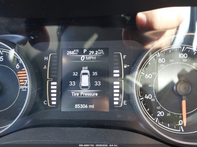 2019 Jeep Cherokee Latitude 4x4 მანქანა იყიდება აუქციონზე, vin: 1C4PJMCB8KD440415, აუქციონის ნომერი: 46061153