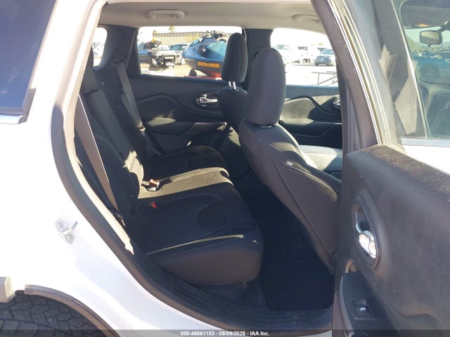 2019 Jeep Cherokee Latitude 4x4 მანქანა იყიდება აუქციონზე, vin: 1C4PJMCB8KD440415, აუქციონის ნომერი: 46061153