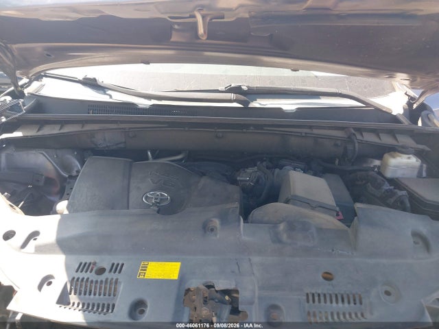 Продажа на аукционе авто 2017 Toyota Highlander Xle, vin: 5TDKZRFH8HS518981, номер лота: 46061176