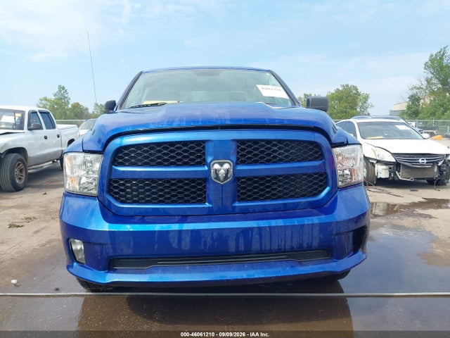 46061210 :رقم المزاد ، 1C6RR7FT0JS284704 vin ، 2018 Ram 1500 Express  4x4 6'4 Box مزاد بيع