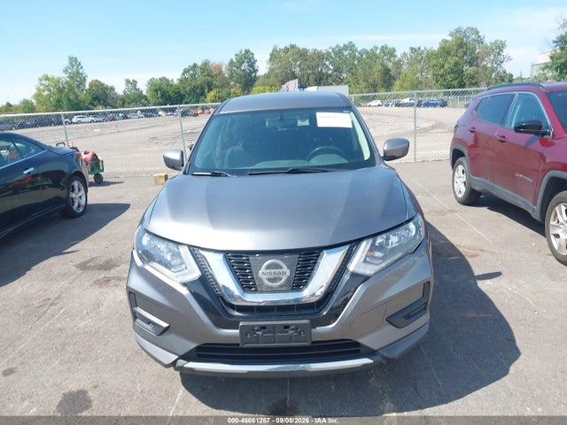 46061257 :رقم المزاد ، KNMAT2MVXHP619544 vin ، 2017 Nissan Rogue S مزاد بيع
