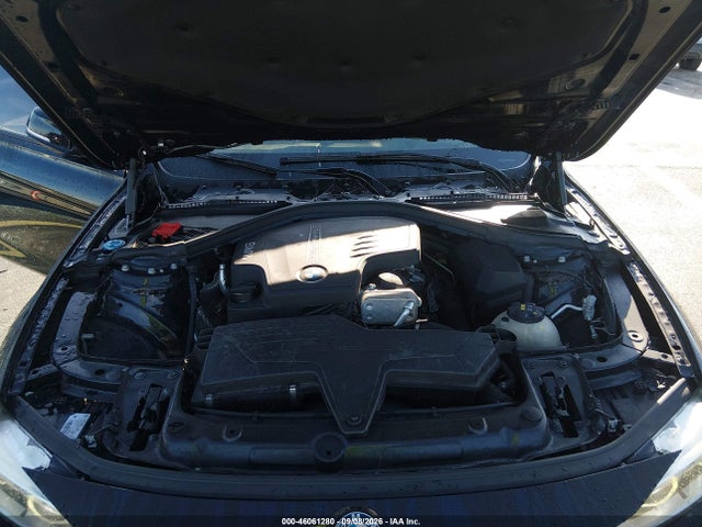 46061280 :رقم المزاد ، WBA8A9C50JAD27795 vin ، 2018 Bmw 320i مزاد بيع