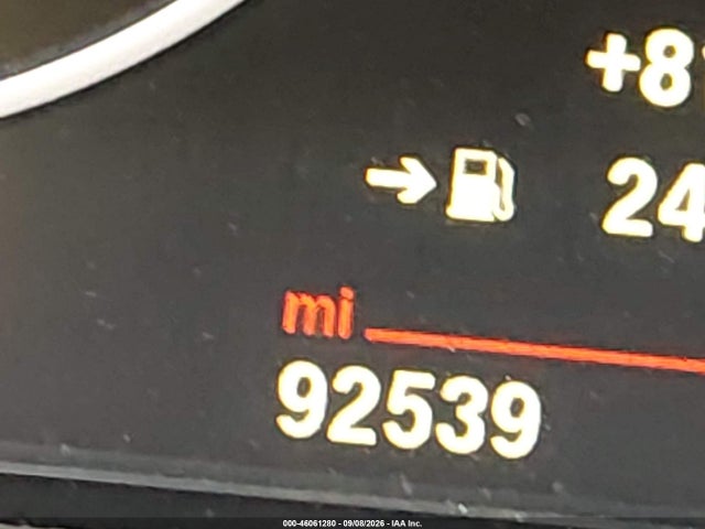46061280 :رقم المزاد ، WBA8A9C50JAD27795 vin ، 2018 Bmw 320i مزاد بيع