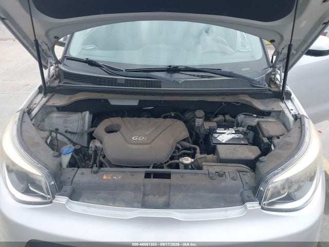 KIA Soul 2015 KNDJN2A2XF7775956 Image 10