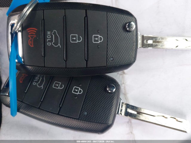 KIA Soul 2015 KNDJN2A2XF7775956 Image 11