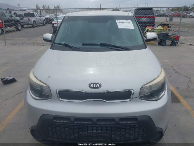 KIA Soul 2015 KNDJN2A2XF7775956 Image 13
