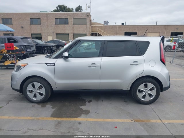 KIA Soul 2015 KNDJN2A2XF7775956 Image 15