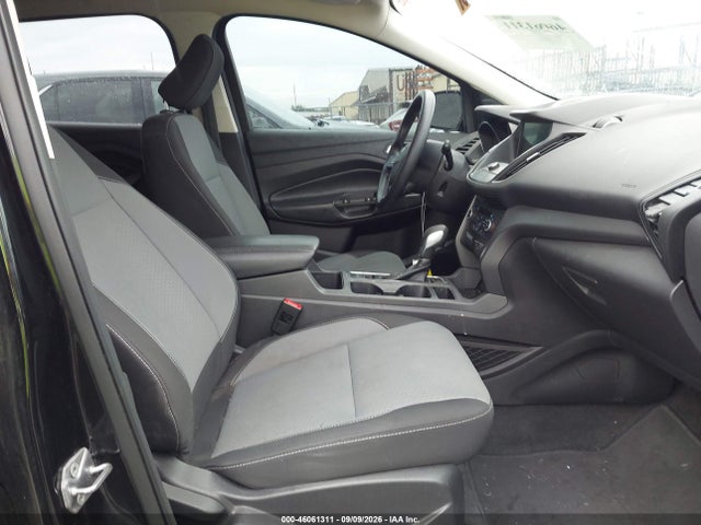 Продажа на аукционе авто 2019 Ford Escape Se, vin: 1FMCU9GD1KUA45826, номер лота: 46061311
