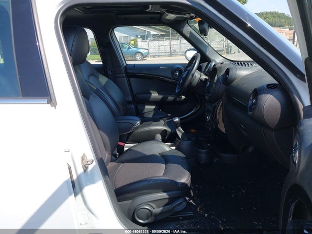 Продажа на аукционе авто 2015 Mini Countryman Cooper S, vin: WMWZC5C51FWT38030, номер лота: 46061328
