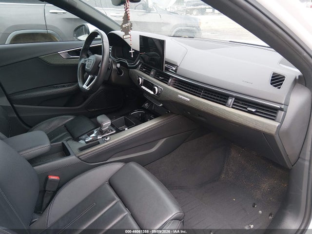 46061358 :رقم المزاد ، WAUEAAF45PN007099 vin ، 2023 Audi A4 Premium Plus 45 Tfsi S Line Quattro S Tronic مزاد بيع