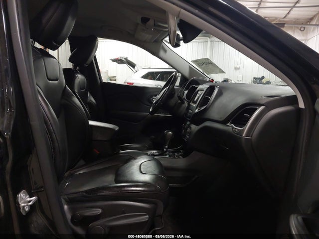 Продаж на аукціоні авто 2019 Jeep Cherokee Latitude Plus Fwd, vin: 1C4PJLLB3KD340085, номер лоту: 46061388