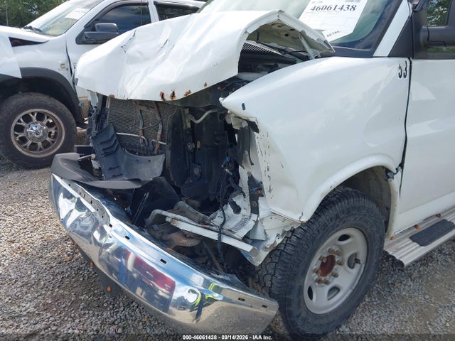 46061438 :رقم المزاد ، 1GAZGYFGXE1196528 vin ، 2014 Chevrolet Express 3500 Lt مزاد بيع