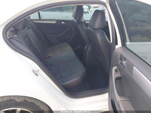 2017 Volkswagen Jetta 1.4t Se მანქანა იყიდება აუქციონზე, vin: 3VWDB7AJ9HM393563, აუქციონის ნომერი: 46061448