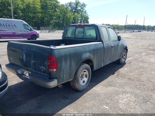 46061451 :رقم المزاد ، 1FTRX17282NA99298 vin ، 2002 Ford F-150 Xl/xlt مزاد بيع