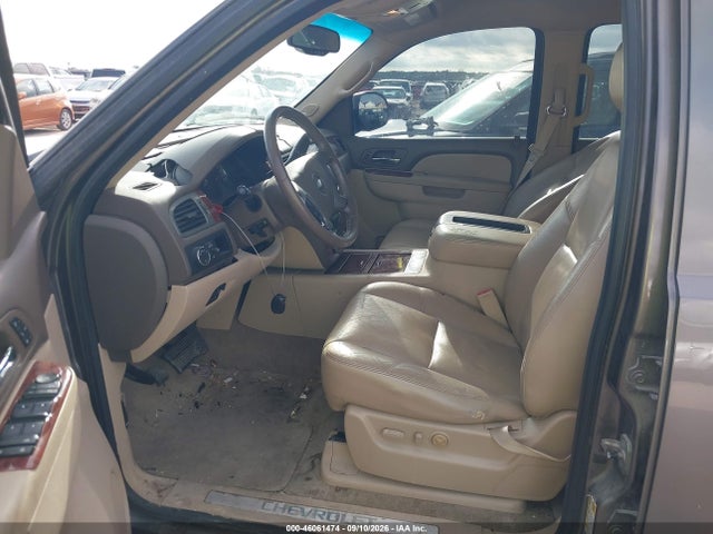 Продажа на аукционе авто 2011 Chevrolet Tahoe Ltz, vin: 1GNSCCE07BR335207, номер лота: 46061474