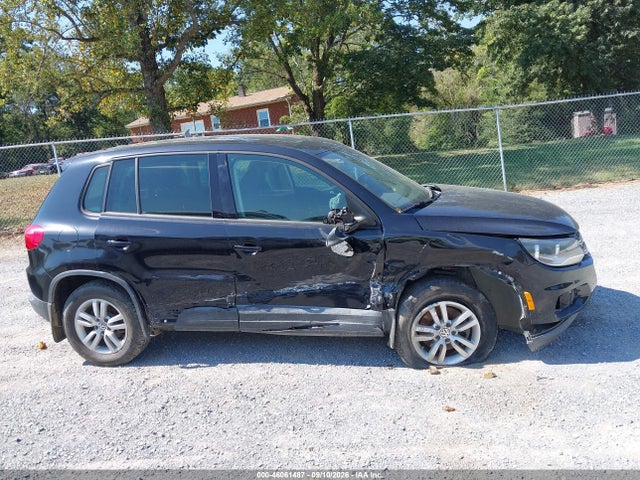 2013 Volkswagen Tiguan S მანქანა იყიდება აუქციონზე, vin: WVGBV3AX5DW618453, აუქციონის ნომერი: 46061487