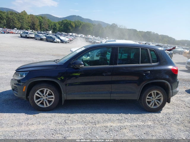 2013 Volkswagen Tiguan S მანქანა იყიდება აუქციონზე, vin: WVGBV3AX5DW618453, აუქციონის ნომერი: 46061487