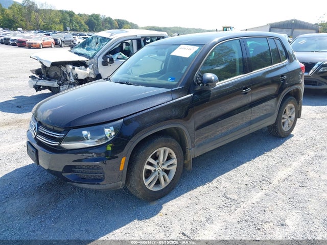 2013 Volkswagen Tiguan S მანქანა იყიდება აუქციონზე, vin: WVGBV3AX5DW618453, აუქციონის ნომერი: 46061487