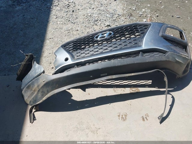 2020 Hyundai Kona Se მანქანა იყიდება აუქციონზე, vin: KM8K12AA6LU575639, აუქციონის ნომერი: 46061521