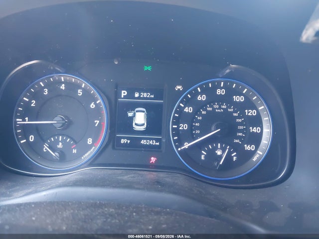 2020 Hyundai Kona Se მანქანა იყიდება აუქციონზე, vin: KM8K12AA6LU575639, აუქციონის ნომერი: 46061521
