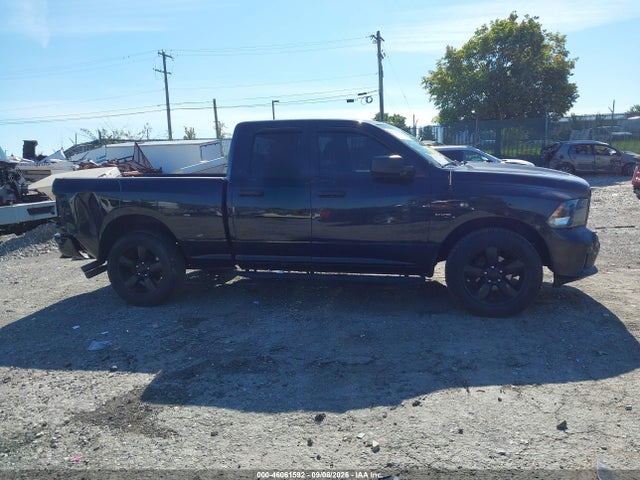 46061592 :رقم المزاد ، 1C6RR7FT3JS309434 vin ، 2018 Ram 1500 Express  4x4 6'4 Box مزاد بيع