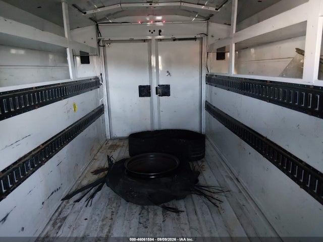 46061594 :رقم المزاد ، 1FDBW5P86LKA50745 vin ، 2020 Ford Transit-350 Cutaway مزاد بيع
