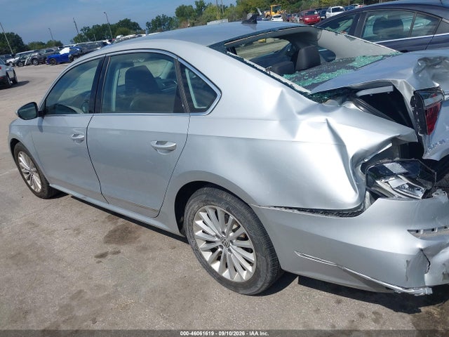 46061619 :رقم المزاد ، 1VWBT7A35HC046500 vin ، 2017 Volkswagen Passat 1.8t Se مزاد بيع