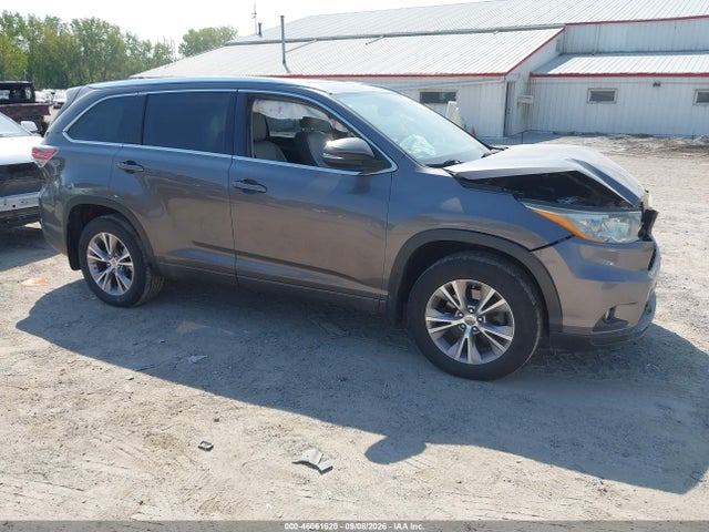 Auction sale of the 2015 Toyota Highlander Xle V6, vin: 5TDJKRFH2FS169863, lot number: 46061620