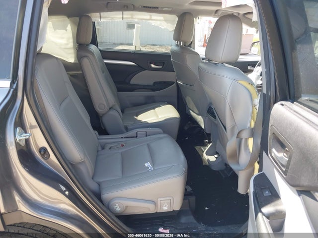 2015 Toyota Highlander Xle V6 მანქანა იყიდება აუქციონზე, vin: 5TDJKRFH2FS169863, აუქციონის ნომერი: 46061620