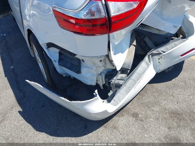 Toyota Sienna Le 8 Passenger 2017 5TDKZ3DC8HS766958 Image 19