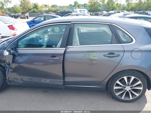 Продажа на аукционе авто 2018 Hyundai Elantra Gt, vin: KMHH35LE9JU068575, номер лота: 46061677