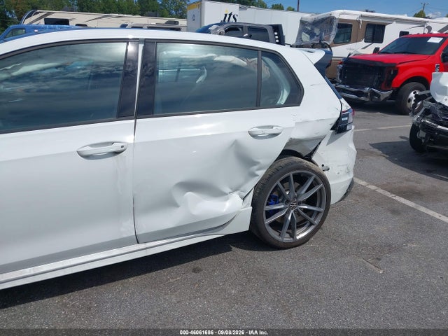 2024 Volkswagen Golf R 2.0t მანქანა იყიდება აუქციონზე, vin: WVWEB7CD9RW233229, აუქციონის ნომერი: 46061686