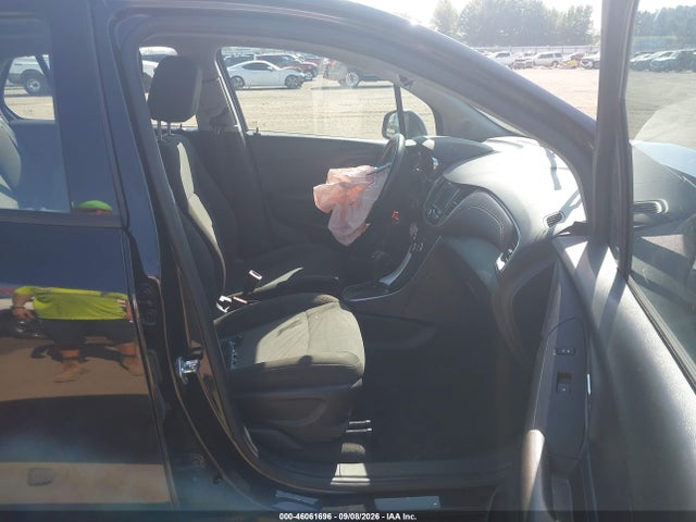 46061696 :رقم المزاد ، KL7CJKSB6LB036883 vin ، 2020 Chevrolet Trax Fwd Ls مزاد بيع