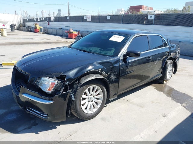 Продажа на аукционе авто 2014 Chrysler 300, vin: 2C3CCAAG1EH172678, номер лота: 46061705