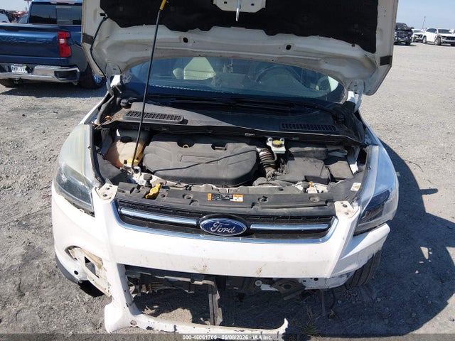 2016 Ford Escape Titanium მანქანა იყიდება აუქციონზე, vin: 1FMCU9J95GUC35172, აუქციონის ნომერი: 46061709
