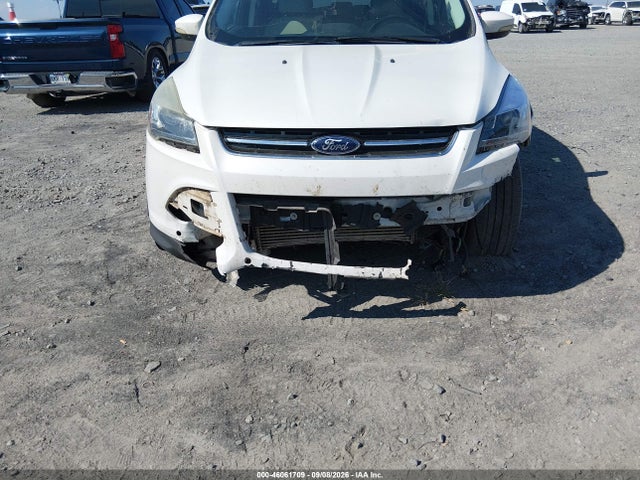 2016 Ford Escape Titanium მანქანა იყიდება აუქციონზე, vin: 1FMCU9J95GUC35172, აუქციონის ნომერი: 46061709