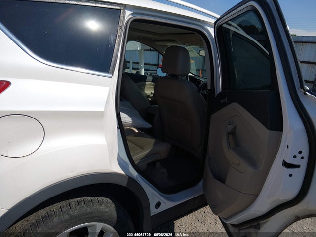 2016 Ford Escape Titanium მანქანა იყიდება აუქციონზე, vin: 1FMCU9J95GUC35172, აუქციონის ნომერი: 46061709