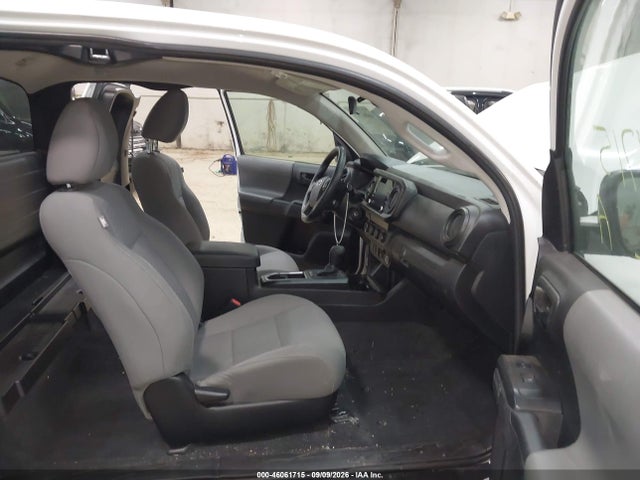 Продажа на аукционе авто 2022 Toyota Tacoma Sr, vin: 3TYSX5EN0NT014205, номер лота: 46061715