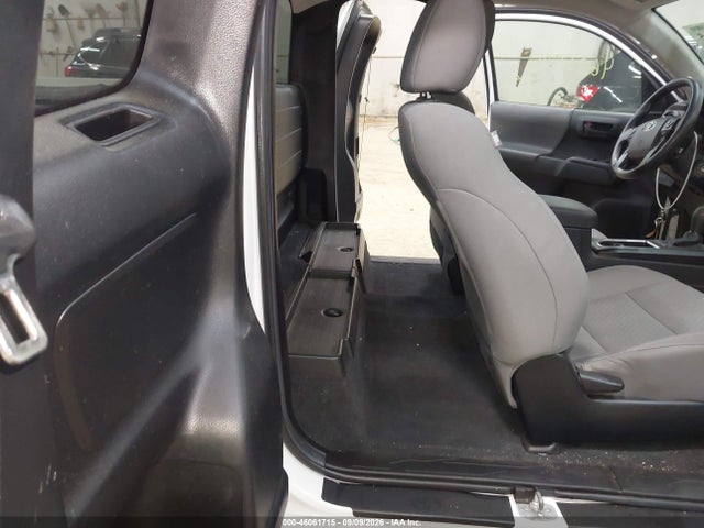 Продажа на аукционе авто 2022 Toyota Tacoma Sr, vin: 3TYSX5EN0NT014205, номер лота: 46061715