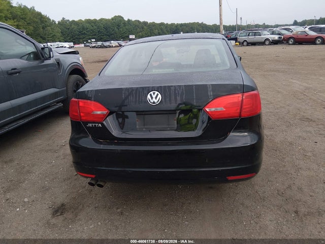 Продажа на аукционе авто 2013 Volkswagen Jetta 2.0l S, vin: 3VW1K7AJ0DM280937, номер лота: 46061738