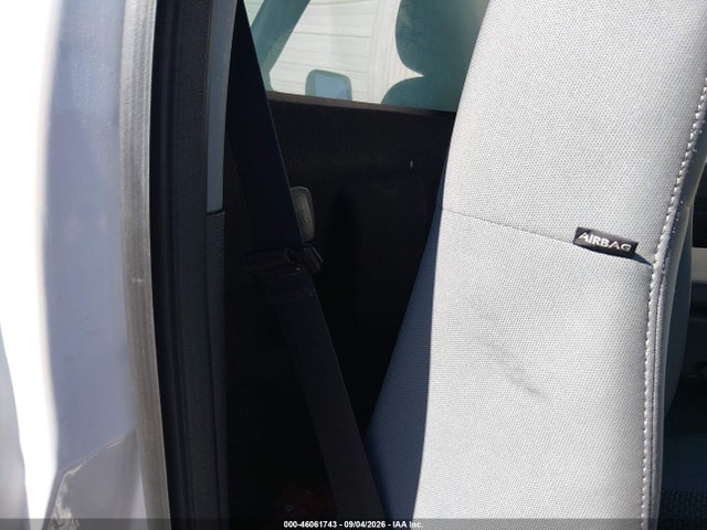 46061743 :رقم المزاد ، 1FDUF5GY1EEB81754 vin ، 2014 Ford F-550 Chassis Xl مزاد بيع