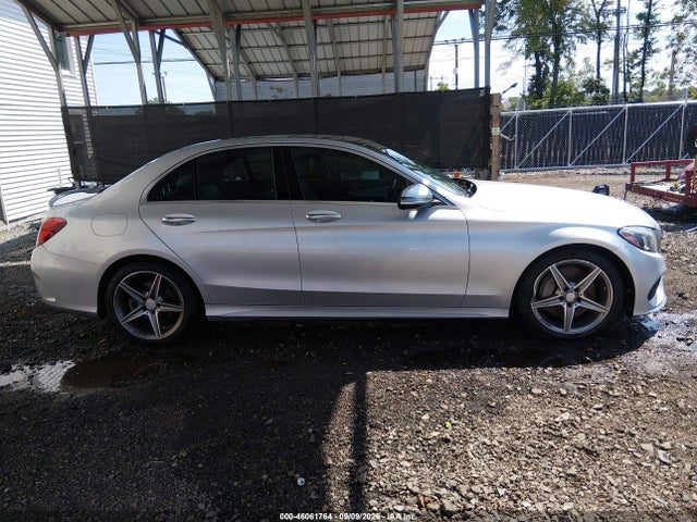 2016 Mercedes-benz C 300 Sport 4matic მანქანა იყიდება აუქციონზე, vin: 55SWF4KB3GU110100, აუქციონის ნომერი: 46061764
