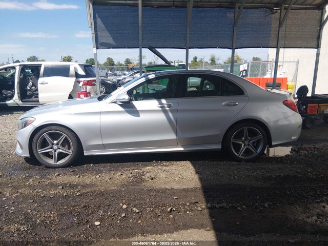 2016 Mercedes-benz C 300 Sport 4matic მანქანა იყიდება აუქციონზე, vin: 55SWF4KB3GU110100, აუქციონის ნომერი: 46061764
