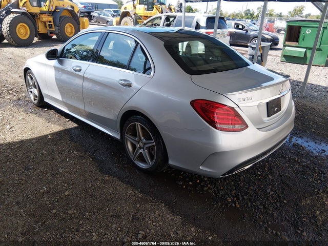 2016 Mercedes-benz C 300 Sport 4matic მანქანა იყიდება აუქციონზე, vin: 55SWF4KB3GU110100, აუქციონის ნომერი: 46061764