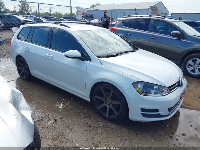 Aukcja sprzedaży 2016 Volkswagen Golf Sportwagen Tsi S 4-door, vin: 3VWC17AU0GM517551, numer aukcji: 46061768