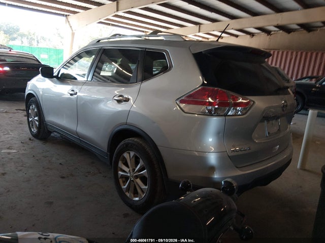 46061791 :رقم المزاد ، KNMAT2MT9FP566749 vin ، 2015 Nissan Rogue Sv مزاد بيع