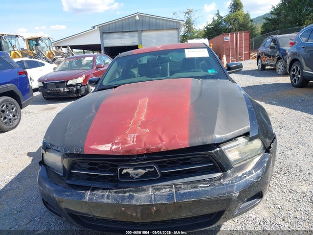 46061804 :رقم المزاد ، 1ZVBP8AM5B5148765 vin ، 2011 Ford Mustang V6 Premium مزاد بيع